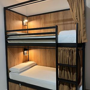 Dormitory Room Mixed